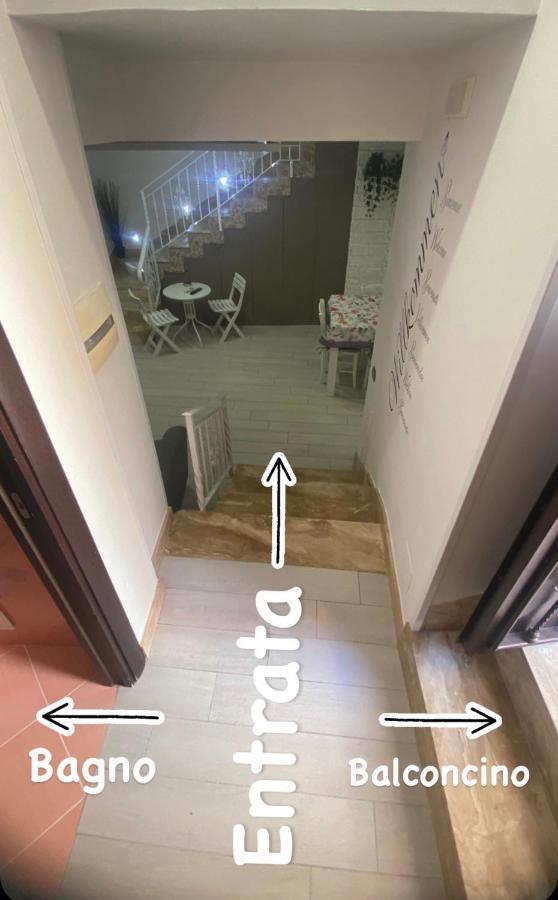 Daly Home Intero Appartamento Mugnano di Napoli Luaran gambar